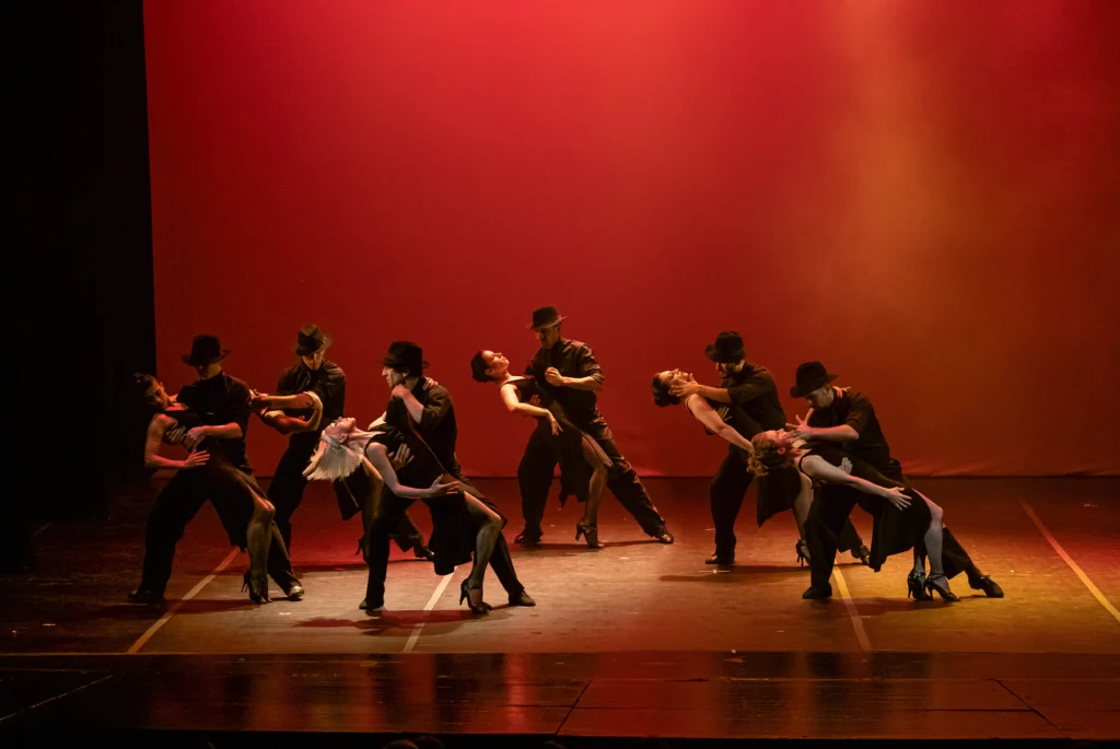 COMPAÑÍA FEDERAL DE DANZA ARGENTINA PRESENTA "ALADOS"