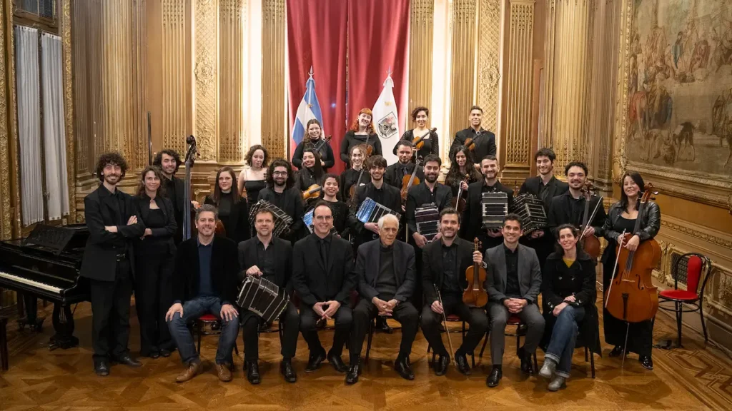 ORQUESTA ESCUELA DE TANGO EMILIO BALCARCE